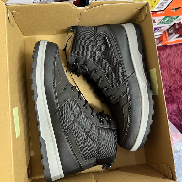 🔥 Weatherproof men boots brand new - Picture 4 of 4